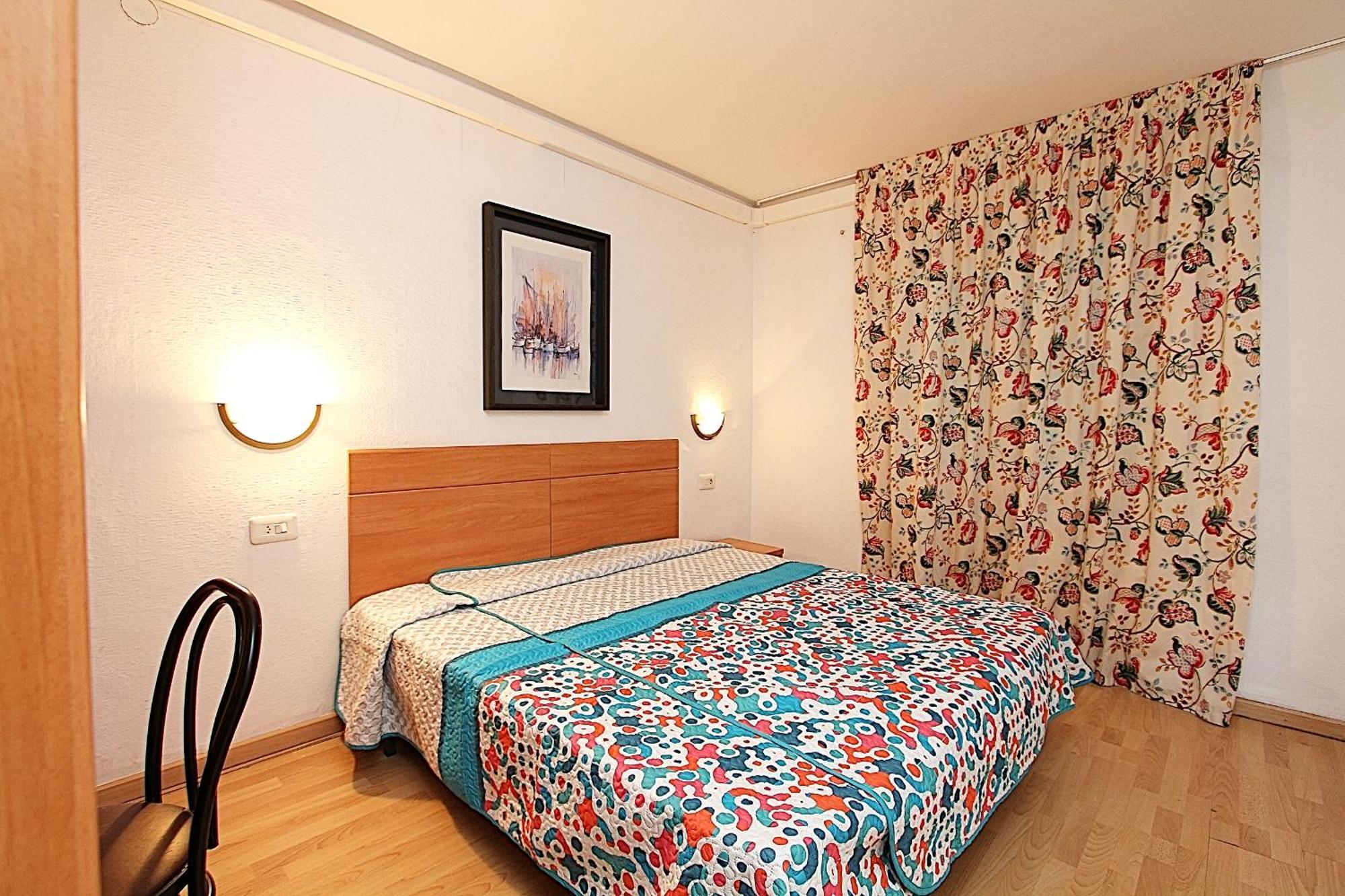 Apartaments Nautic Lloret de Mar Kamer foto